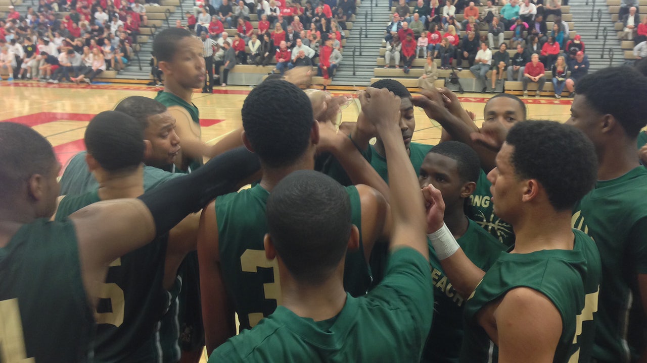 Long Beach Poly uses defense to advance in CIF playoffs